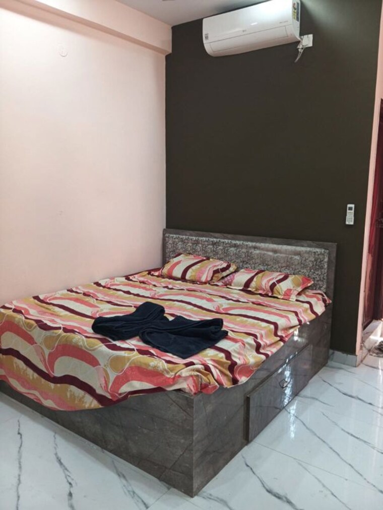 Bedroom, banjara hills 3 Bedroom 1800 Sq.Ft. Apartment In Banjara Hills Hyderabad 9833422