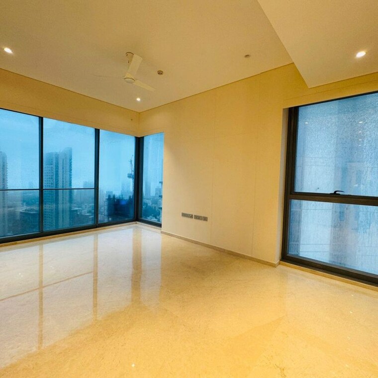Room, rustomjee-crown 4 Bedroom 2690 Sq.Ft. Apartment In Gokhale Road Mumbai 9833443