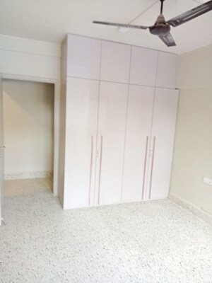 Building Lobby in 2 BHK Apartment at Rameshwar CHS Santacruz, Santacruz West – for Rent