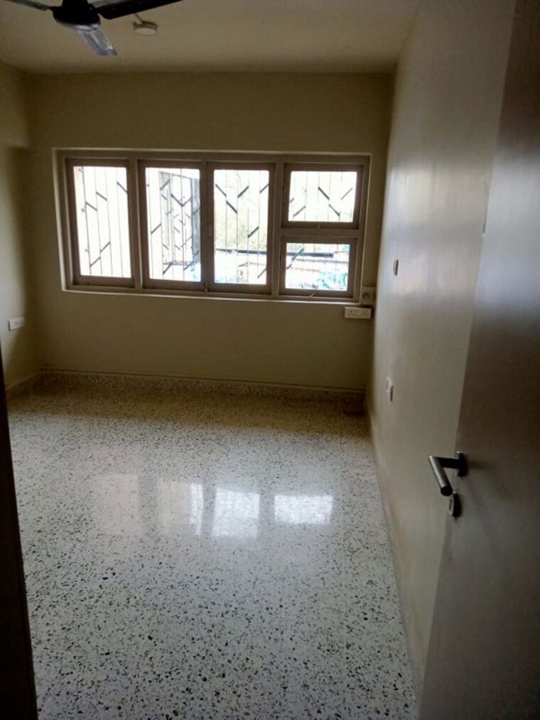 Room, rameshwar-chs-santacruz 2 Bedroom 1250 Sq.Ft. Apartment In Santacruz West Mumbai 9833445