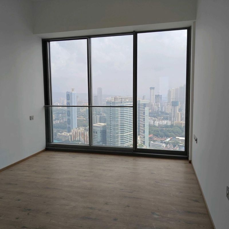 4 BHK + Servant Room 2690 Sq.Ft. Apartment in Rustomjee Crown Phase 2