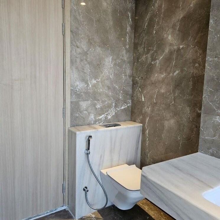 Bathroom, rustomjee-crown 4 Bedroom 3000 Sq.Ft. Apartment In Gokhale Road Mumbai 9833459