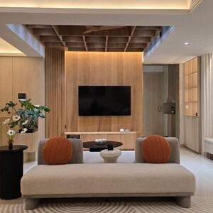 Bedroom in 4 BHK Apartment at Sheth Beaumonte, Joglekar Nagar – for Rent