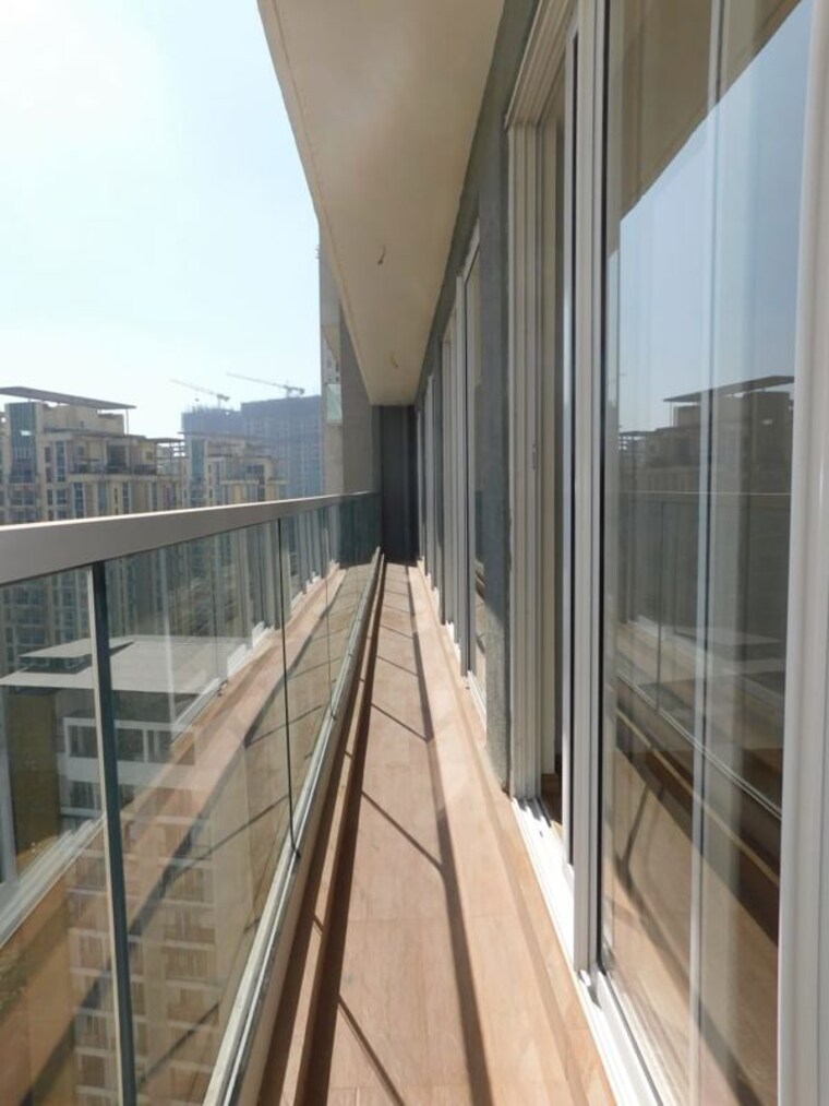 Balcony, indiabulls-one-indiabulls 3.5 Bedroom 1250 Sq.Ft. Apartment In Pokhran Road No Two Thane 9833469