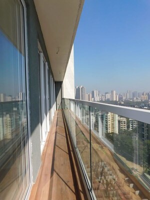 3.5 BHK Apartment For Sale in Indiabulls One Indiabulls, Pokhran Road No Two