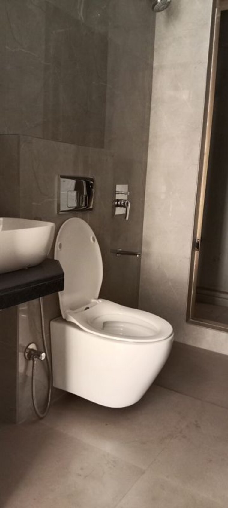 Bathroom, raymond-the-address 2 Bedroom 600 Sq.Ft. Apartment In Pokhran Road No Two Thane 9833470