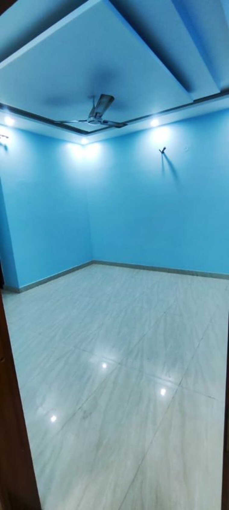 Room, sector swarn nagri 6 Bedroom 200 Sq.Mt. Independent House In Sector Swarn Nagri Greater Noida 9833485