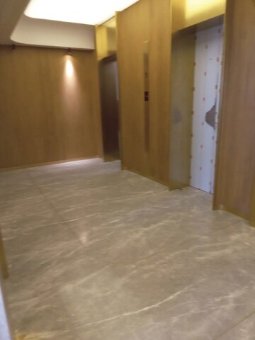 Room in 2 BHK Apartment at S Raheja New Light, Khar West – for Sale