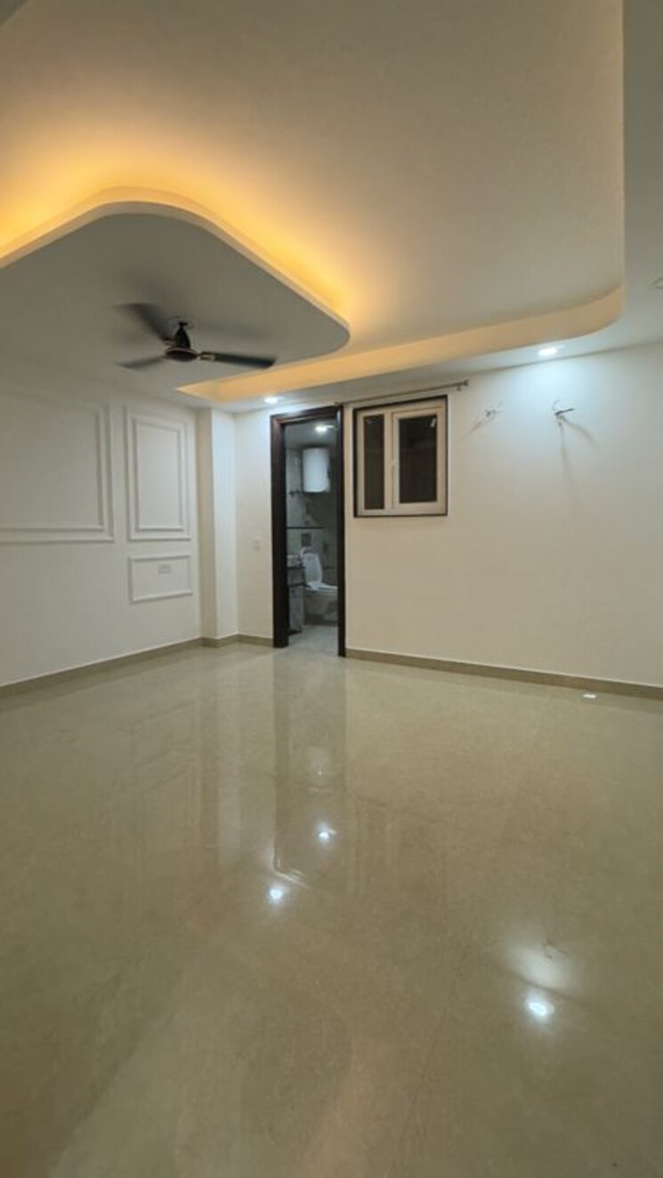 Room, chattarpur 3 Bedroom 1250 Sq.Ft. Apartment In Chattarpur Delhi 9833498