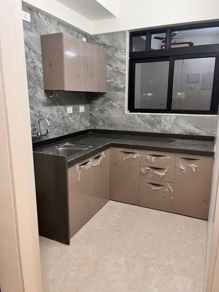 Kitchen, dosti-eastern-bay 2 Bedroom 559 Sq.Ft. Apartment In Wadala Mumbai 9833493