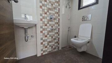 Bathroom in 1 BHK Apartment at Modispaces Amizarna, Malad West – for Rent