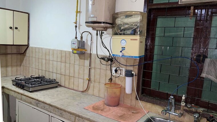 Bathroom, panchsheel park 3.5 Bedroom 1800 Sq.Ft. Builder Floor In Panchsheel Park Delhi 9826482