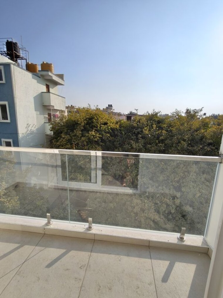 Balcony, indiranagar 1 Bedroom 510 Sq.Ft. Apartment In Indiranagar Bangalore 9833536