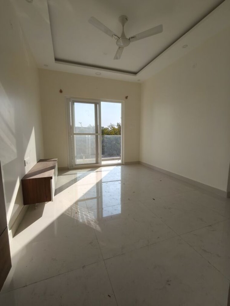 Room, indiranagar 1 Bedroom 510 Sq.Ft. Apartment In Indiranagar Bangalore 9833536