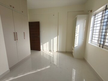 Building Lobby in 1 BHK Apartment at Indiranagar – for Rent