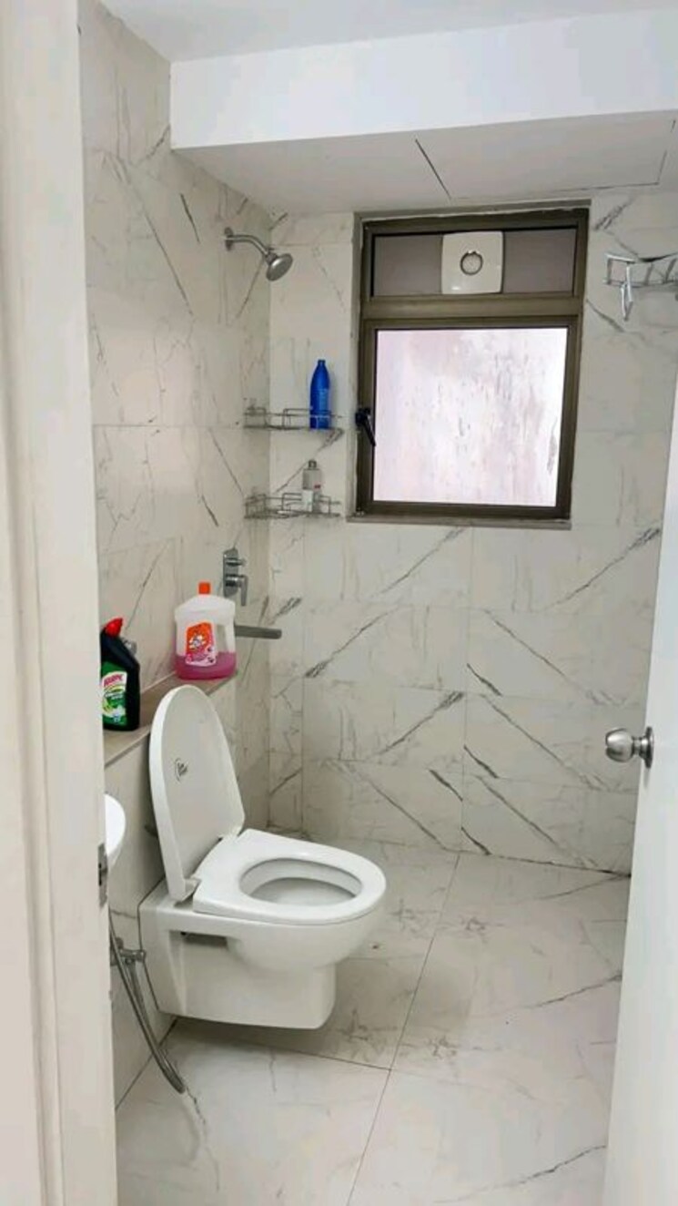 Bathroom, runwal-bliss 2 Bedroom 813 Sq.Ft. Apartment In Kanjurmarg East Mumbai 9833544