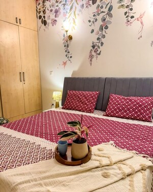 Bedroom in 2 BHK Apartment at Gurudev Apartment, Prabhadevi – for Rent