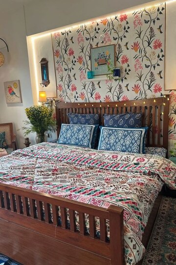 Bedroom in 3 BHK Apartment at Raheja Atlantis, Lower Parel – for Rent