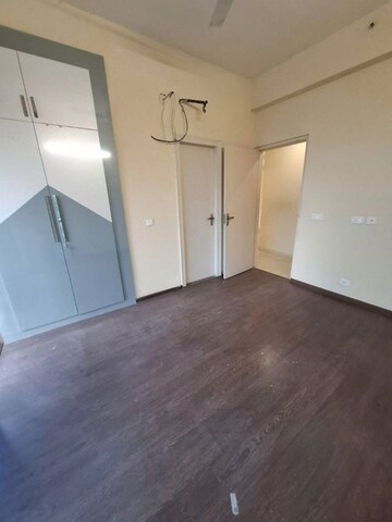 Room in 2 BHK Apartment at Paras Dews, Panwala Khusropur – for Rent