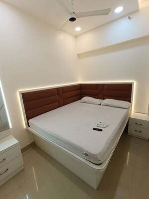 Furnished Amenities in 1 BHK Apartment at Goregaon West View CHS, Goregaon West – for Rent
