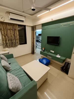 Master Bedroom in 1 BHK Apartment at Goregaon West View CHS, Goregaon West – for Rent