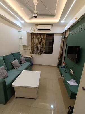 Master Bedroom in 1 BHK Apartment at Goregaon West View CHS, Goregaon West – for Rent
