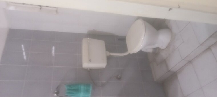 Bathroom, rohini-apartment 2 Bedroom 1100 Sq.Ft. Apartment In Gomti Nagar Lucknow 9833582