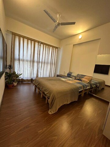  Pg For Rent in Raj Infinia, Malad West