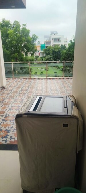 Balcony in 1 RK Builder Floor at Gomti Nagar – for Rent