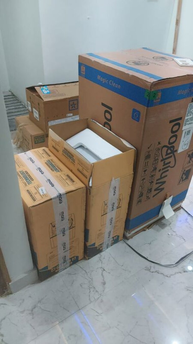 Master Bedroom, gomti nagar 1 RK 400 Sq.Ft. Builder Floor In Gomti Nagar Lucknow 9833588