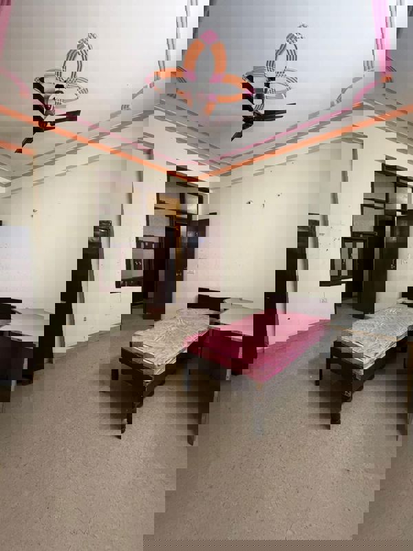 1 RkBuilder Floor For Rent in Paryavaran Complex