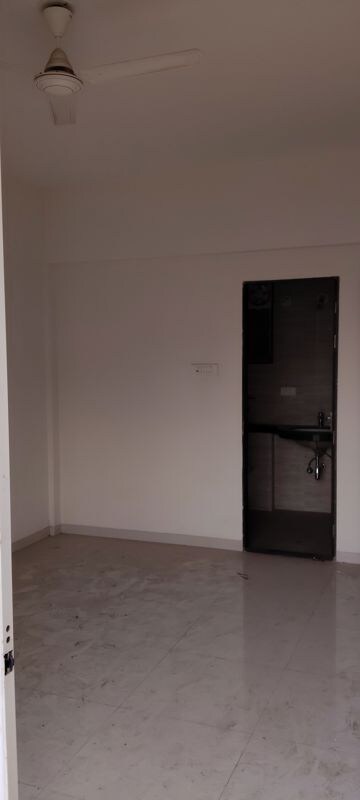 Room in 2 BHK Apartment at Nyati Ebony, Undri – for Rent