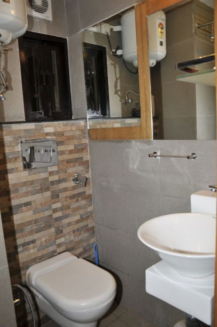 Bathroom, anupam garden 2 Bedroom 1350 Sq.Ft. Apartment In Anupam Garden Delhi 9833624