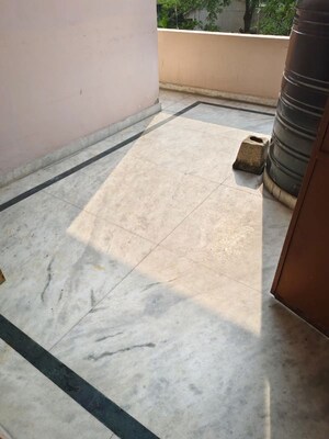 1.5 BHK Independent House For Rent in Sector 22