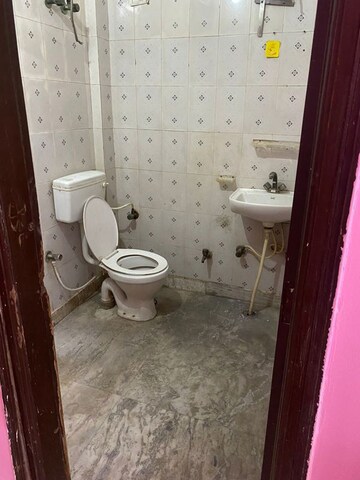 Bathroom in 2 BHK Independent House at Sector 55 – for Rent