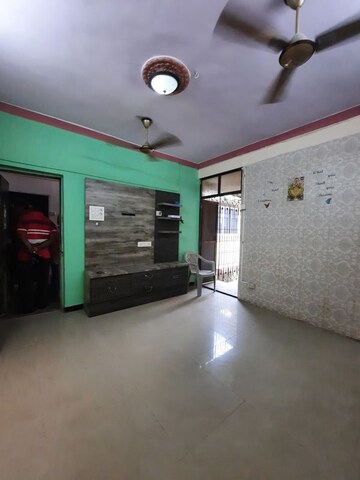 Bedroom in 2 BHK Apartment at Kopar Khairane – for Rent