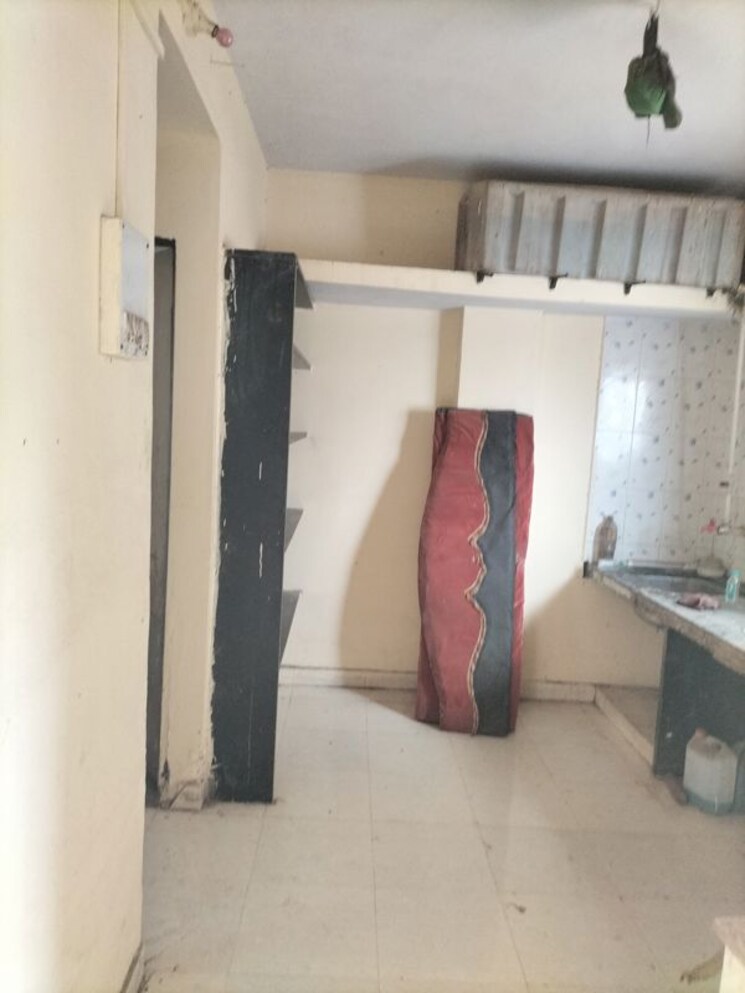 undefined, raj-complex 1 Bedroom 500 Sq.Ft. Apartment In Dhankawadi Pune 9833653