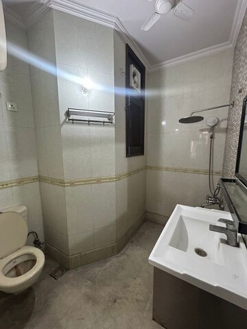 Bathroom in 3 BHK Builder Floor at South Extension ii – for Rent
