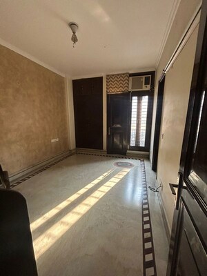 Kitchen in 3 BHK Builder Floor at South Extension ii – for Rent