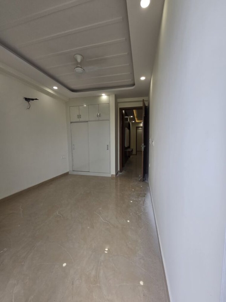 Room, chattarpur 3 Bedroom 1200 Sq.Ft. Apartment In Chattarpur Delhi 9833658