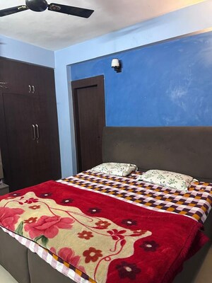 2 BHK Apartment For Rent in Milan Earth, Raj Nagar Extension