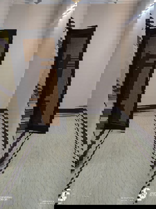 2.5 BHK + Pooja Room Builder Floor For Rent in RWA Apartments Sector 52