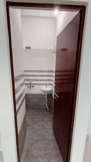 Bathroom in 1 RK Independent House at Faizabad Road – for Rent