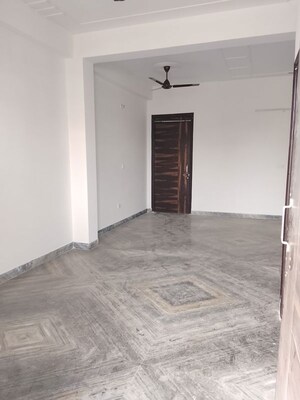2 BHK Builder Floor For Rent in Empire Floors, Sector 57