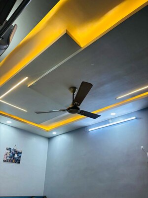 Furnished Amenities in 3.5 BHK Independent House at Kishorepura – for Sale