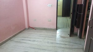 Room in 1 BHK Builder Floor at Vaishali Sector 2 – for Rent