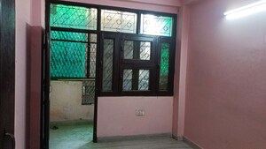 Room in 1 BHK Builder Floor at Vaishali Sector 2 – for Rent