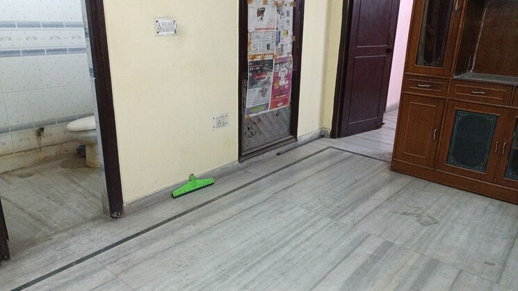 Living Room, vaishali sector 2 1 Bedroom 550 Sq.Ft. Builder Floor In Vaishali Sector 2 Ghaziabad 9833681