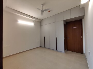 Room in  Apartment at Bhartiya City Leela Residences, Thanisandra Main Road – for Rent
