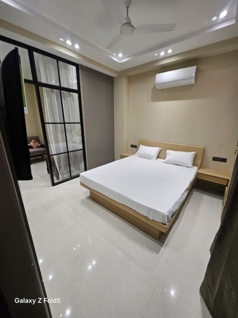 Bedroom, sector 31 1 Bedroom 765 Sq.Ft. Builder Floor In Sector 31 Gurgaon 9833691